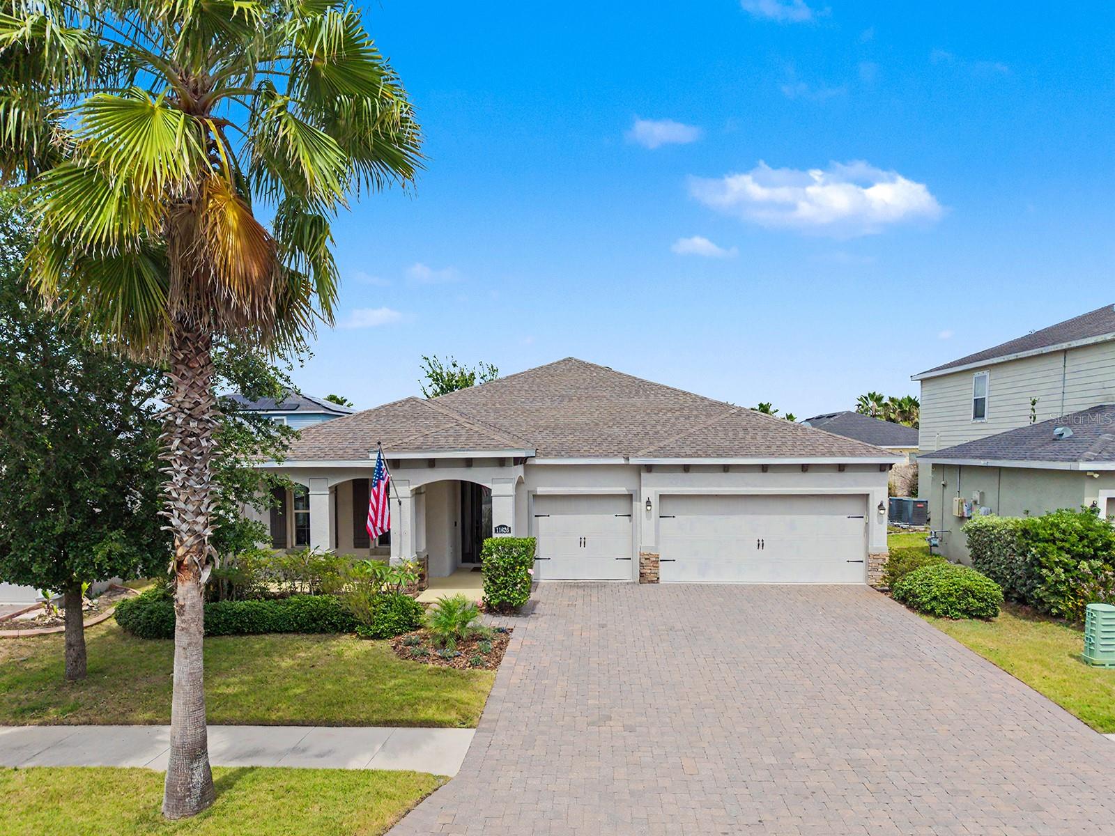 11626 Lake Lucaya Dr photo 1