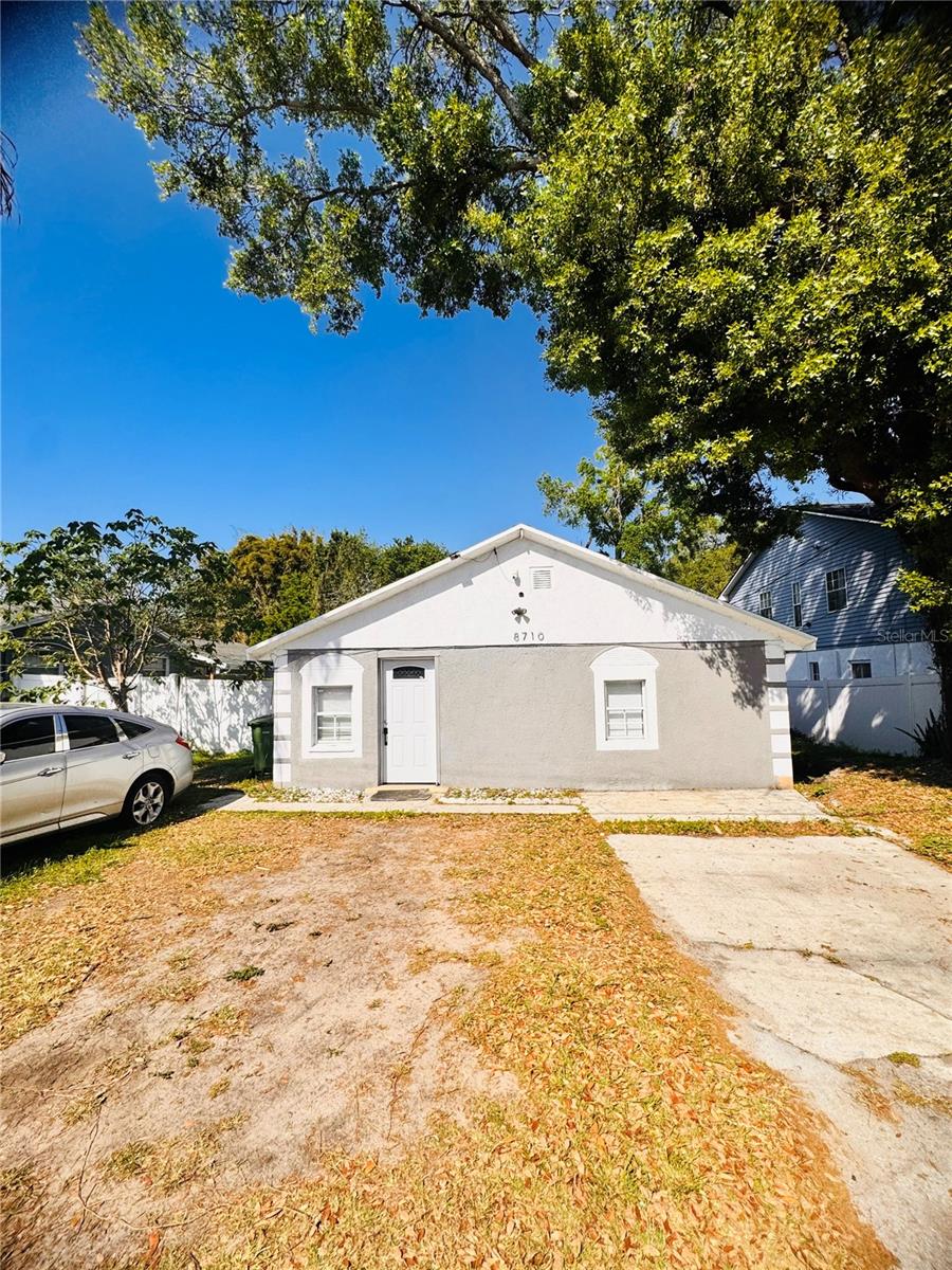 8710 N Tangerine Pl photo 1