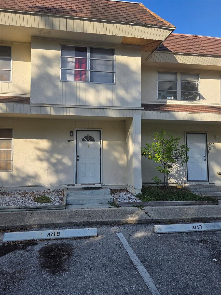 3715 Colby St photo 1