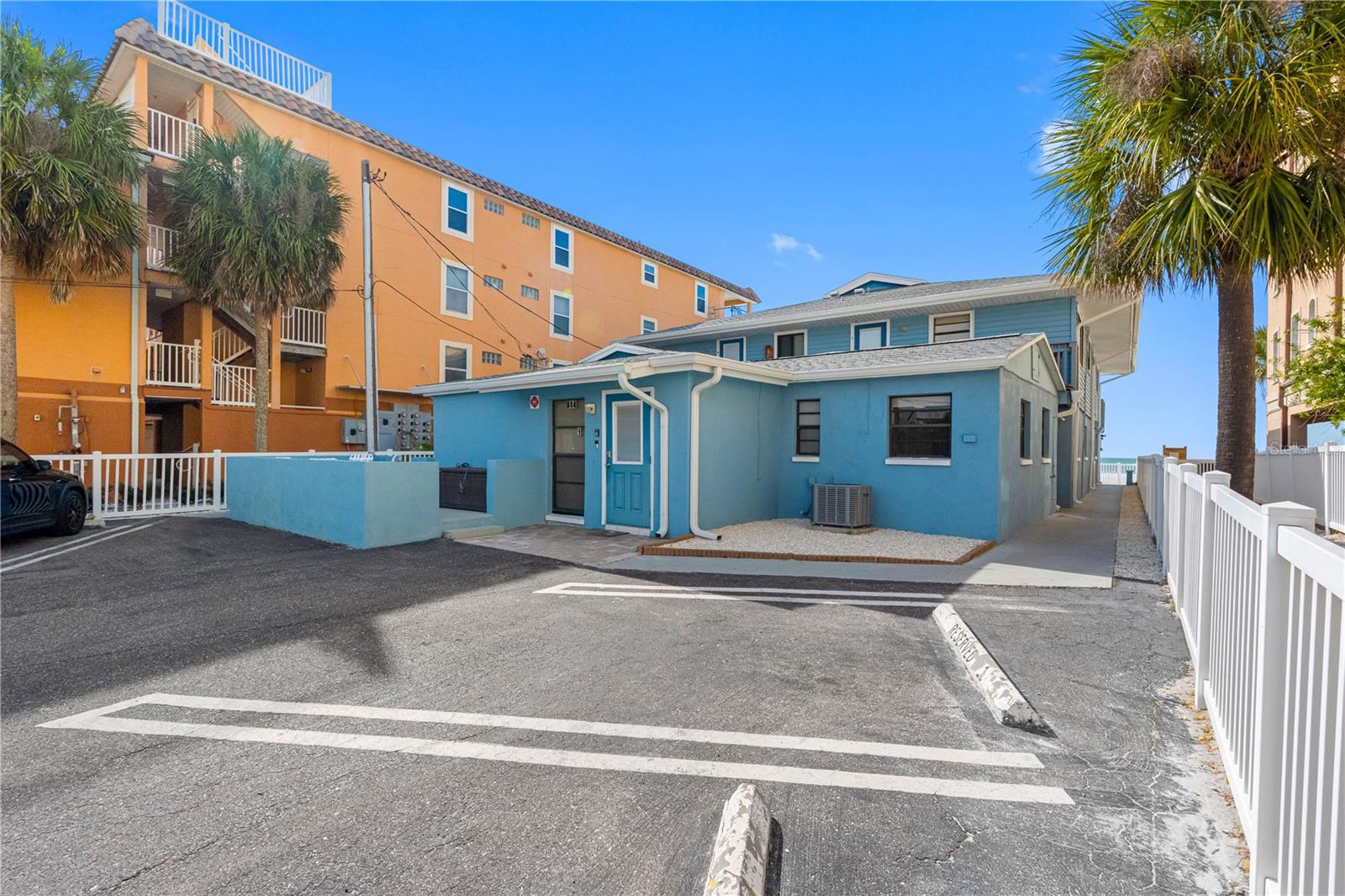 614 Gulf Blvd #9 photo 1