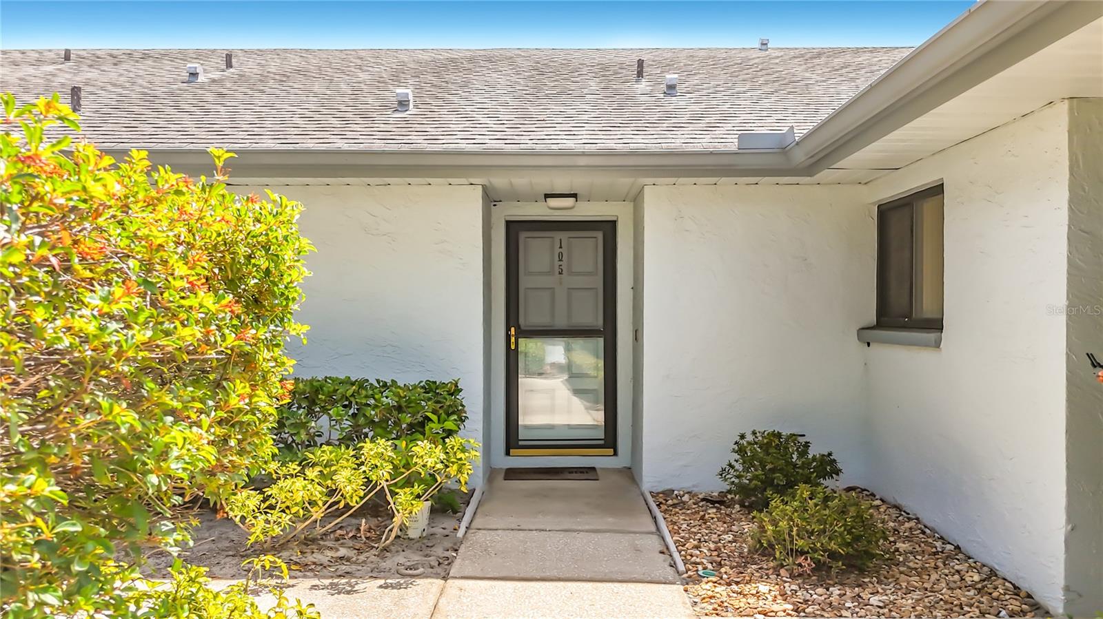 2733 Countryside Blvd #105 photo 1