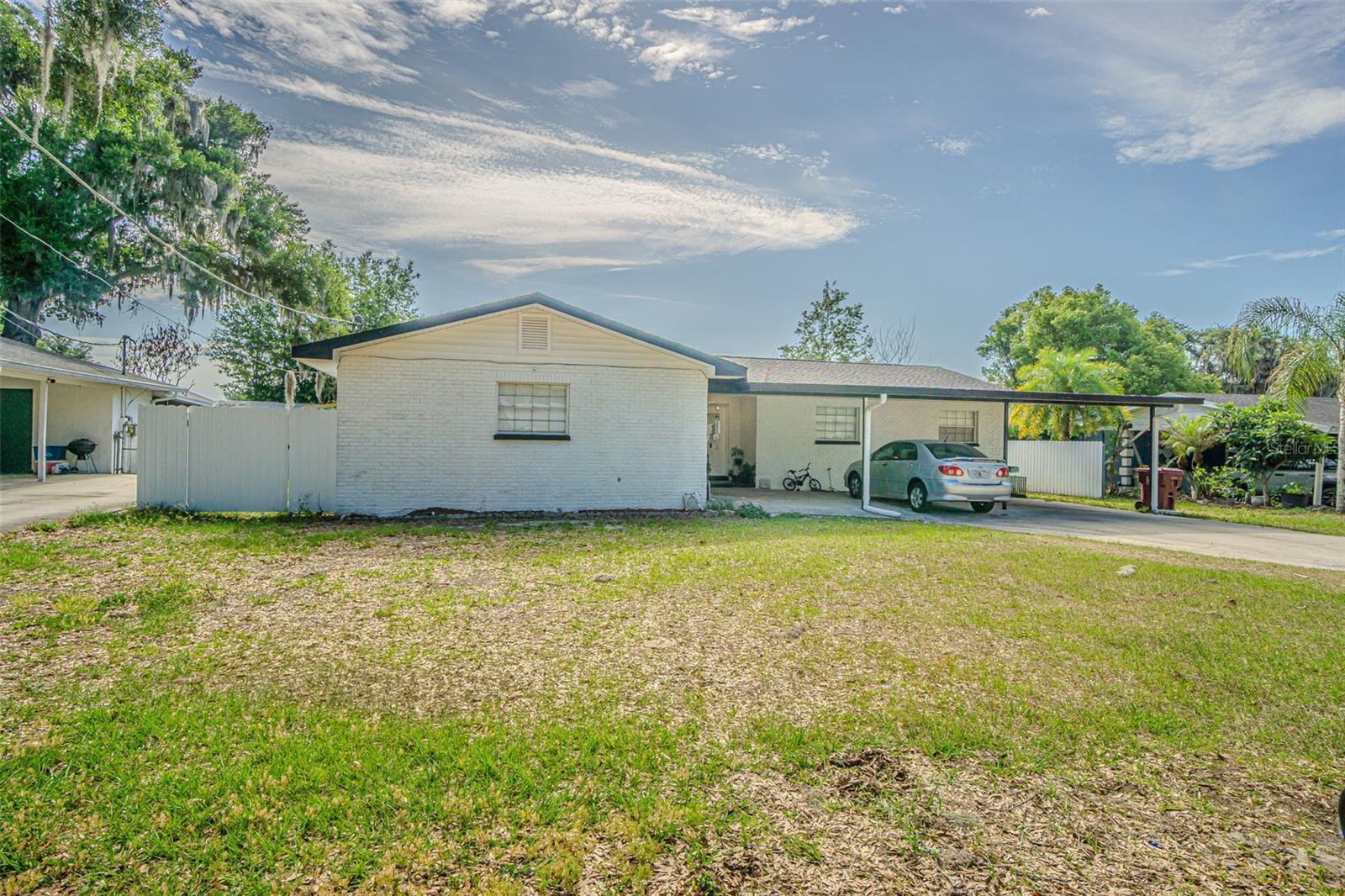 402 Eunice Dr photo 1