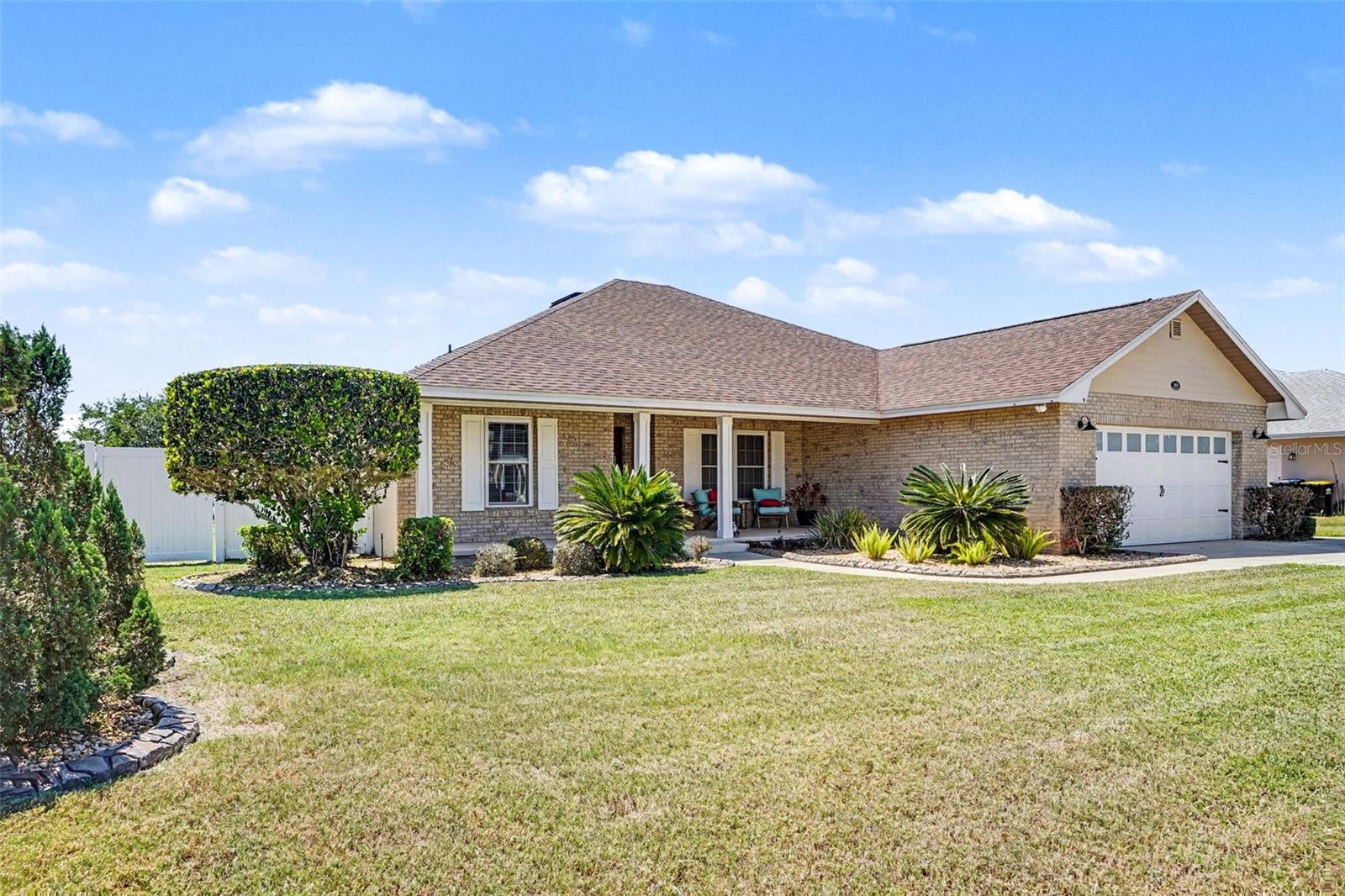 113 Shaddock Dr photo 1