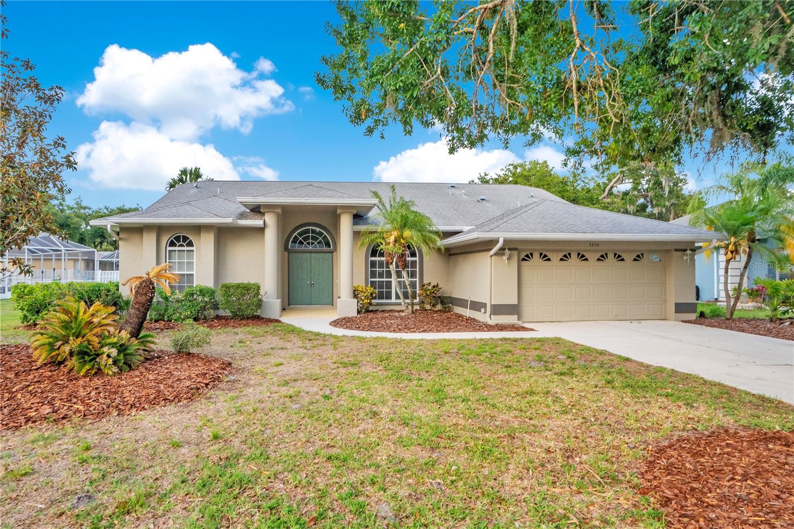 3404 River Woods Dr photo 1