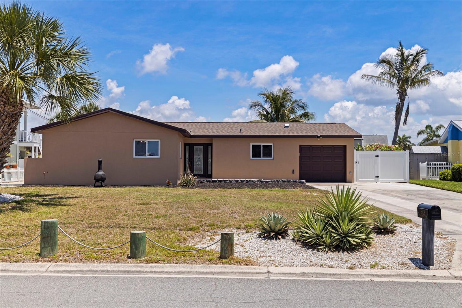 5108 Commonwealth Rd photo 1