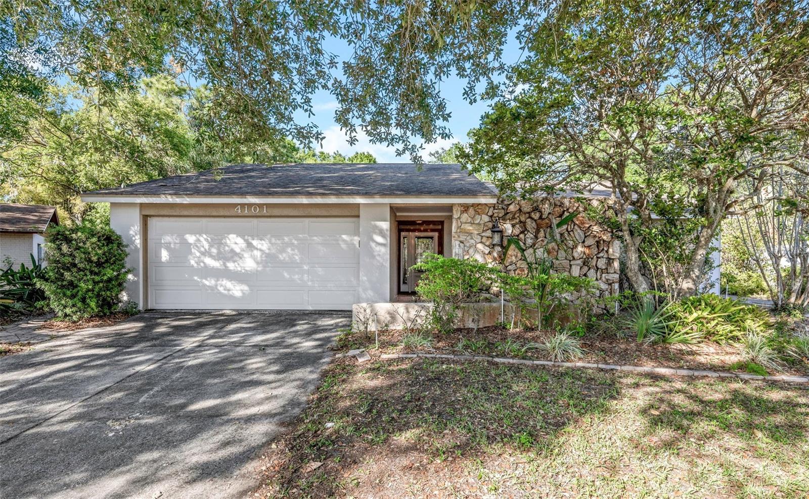 4101 Windtree Dr photo 1
