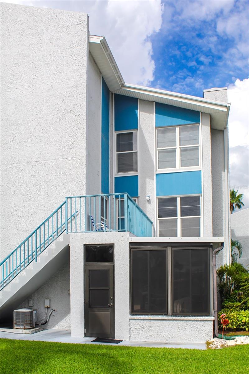 215 Medallion Blvd #G photo 1