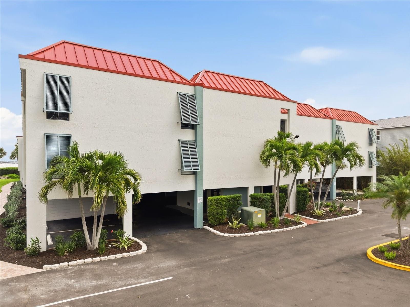 3705 E Bay Dr #117 photo 1