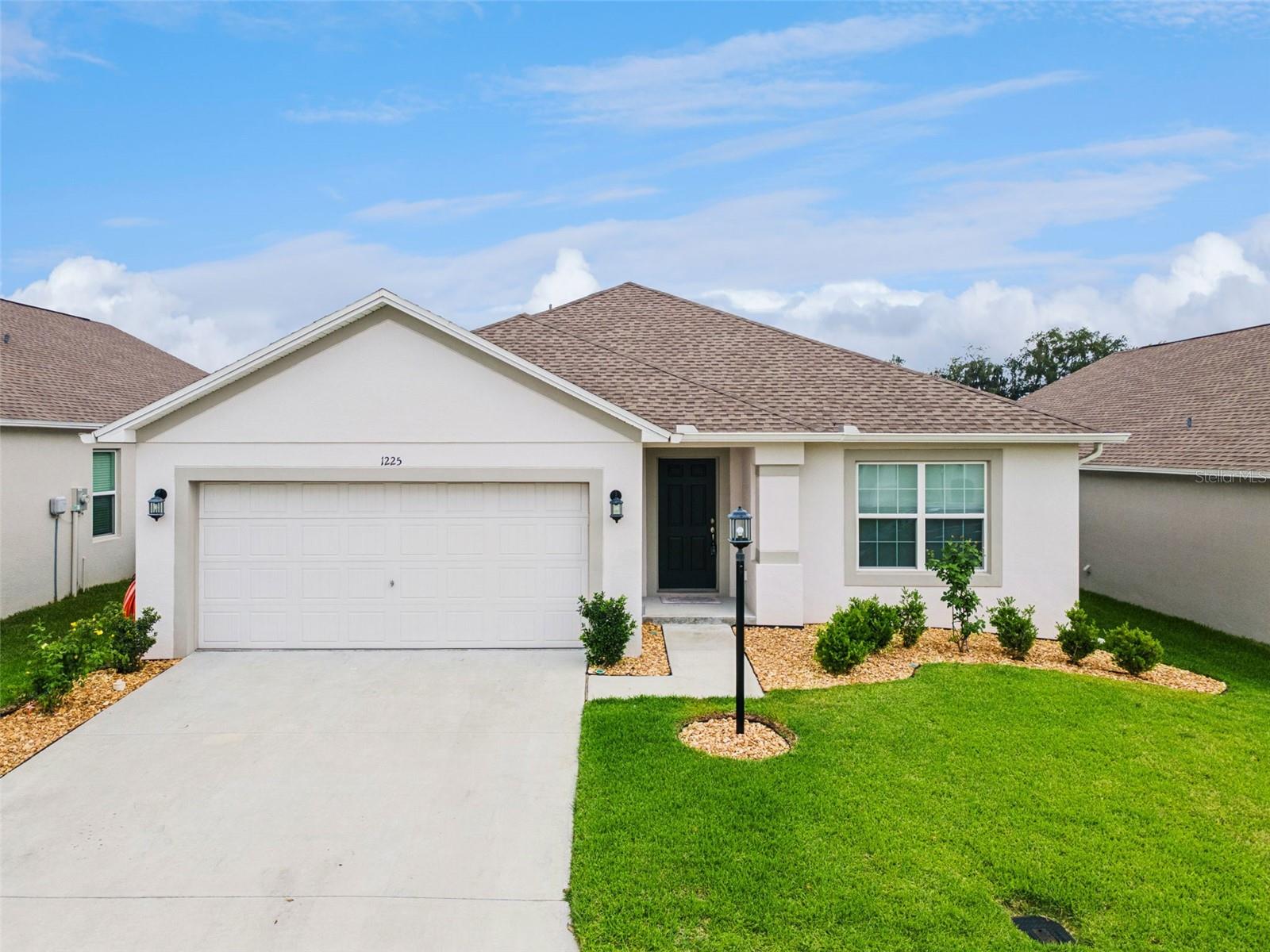 1225 Pintail Pl photo 1