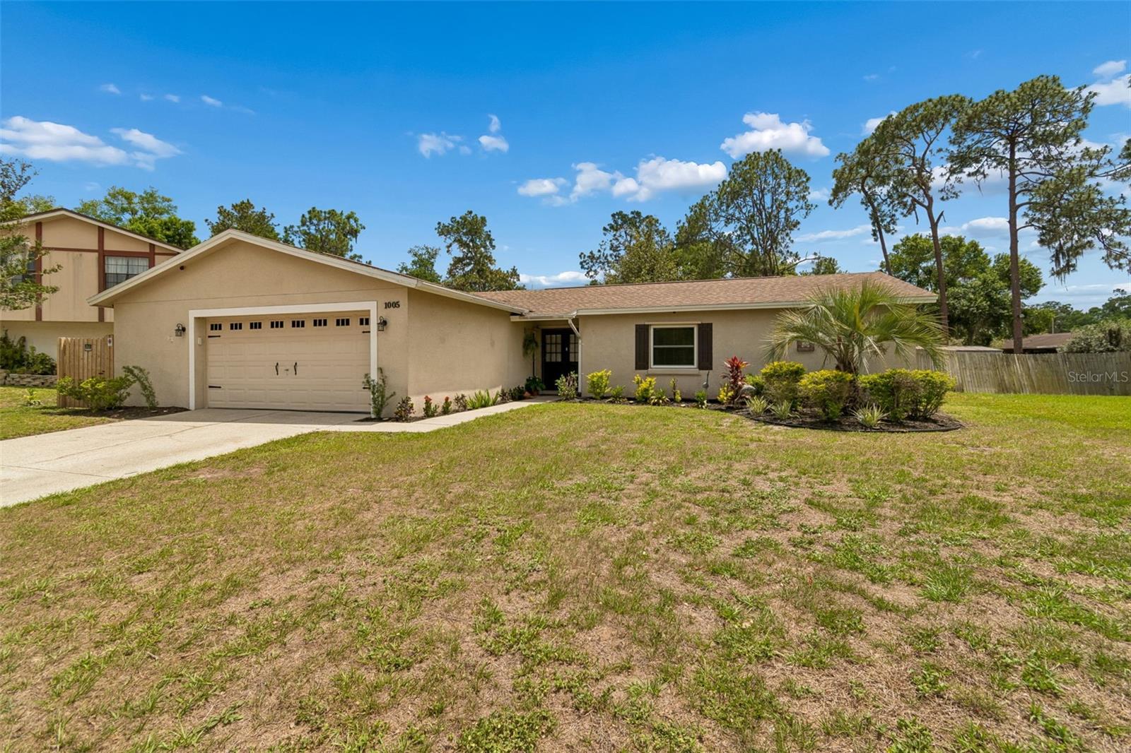 1005 Highgrove CT photo 1