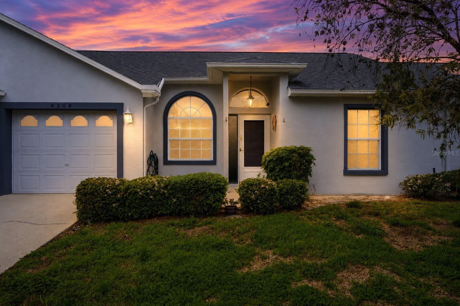 4209 Avanti Cir photo 1