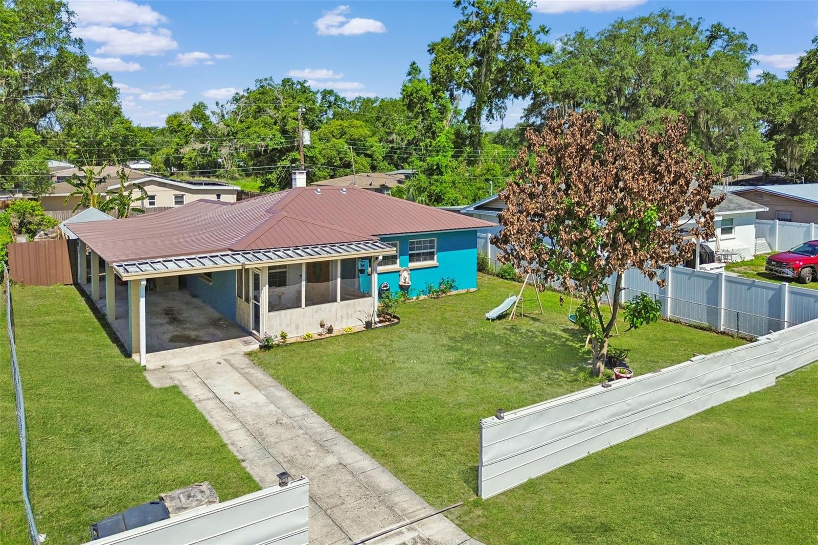 1038 Canal Dr W photo 1