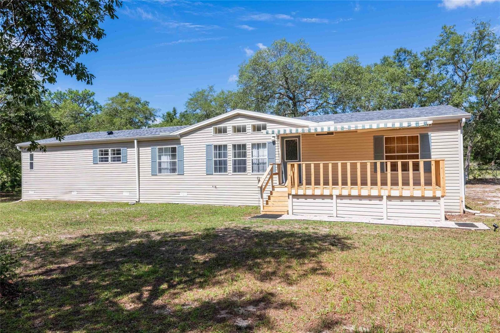 14221 Hurricane Dr photo 1
