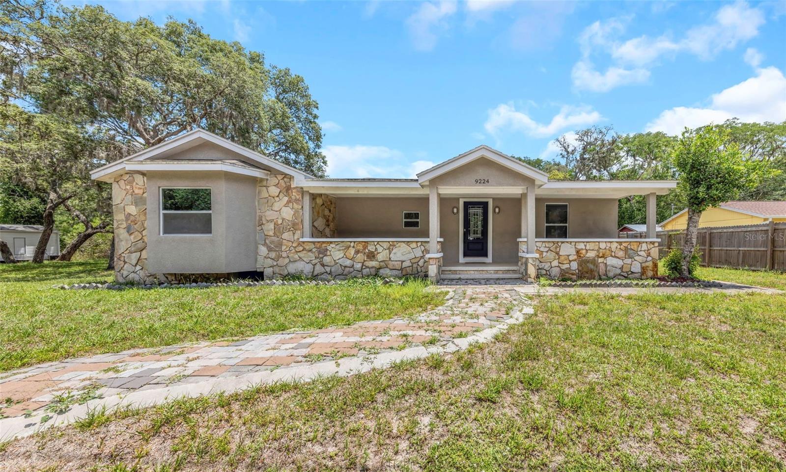 9224 Elza St photo 1