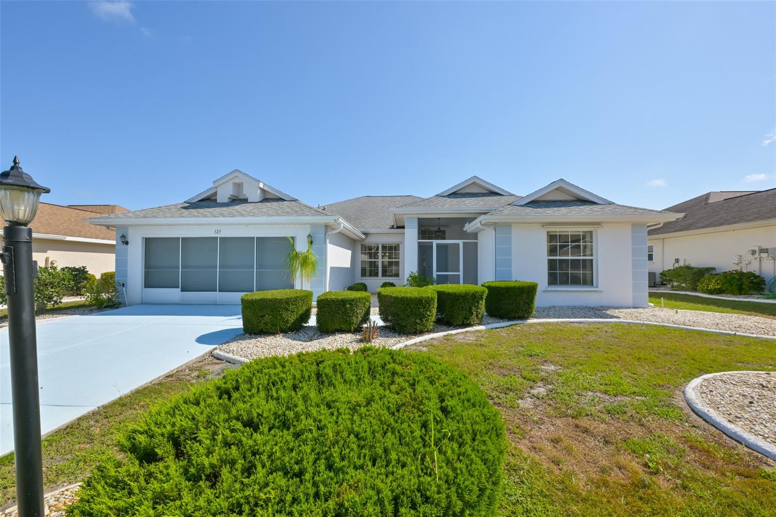 323 Caloosa Palms CT photo 1