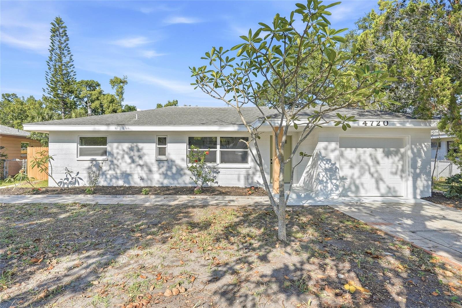 4720 Mohegan Rd photo 1