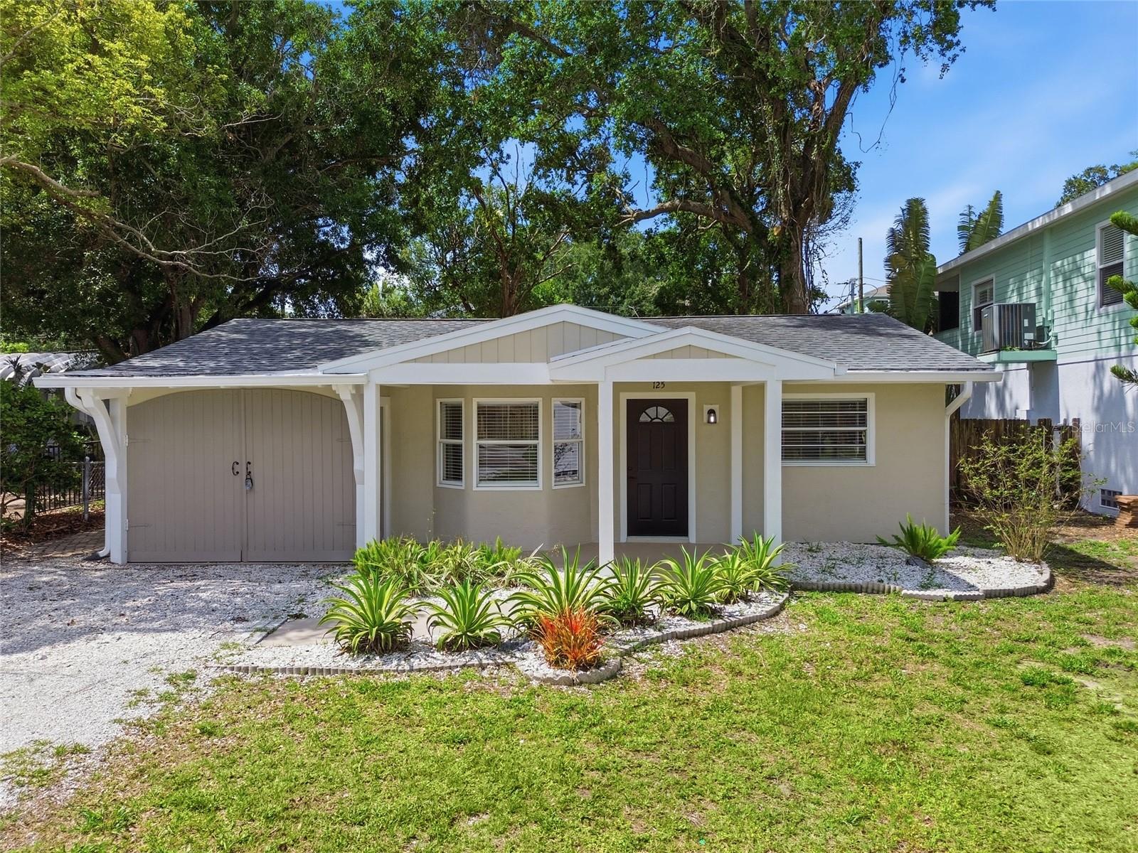 125 Crystal Beach Ave photo 1