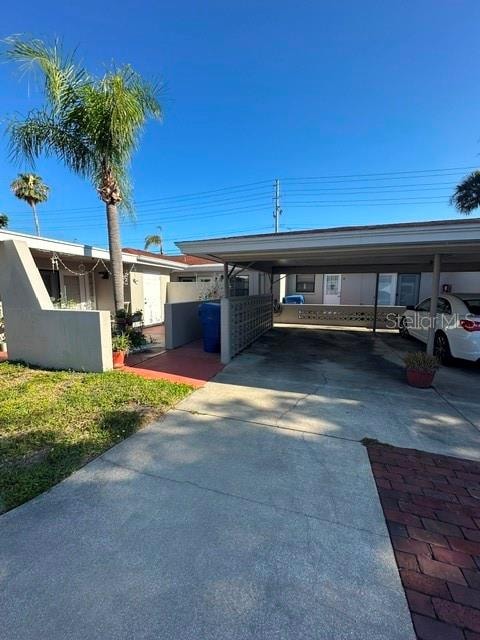 2301 W Bay Dr photo 1