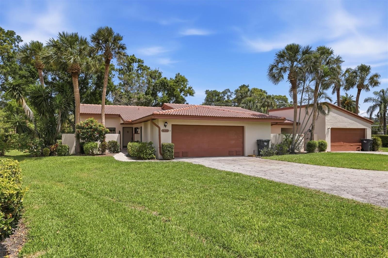 6403 Pelican Dr photo 1