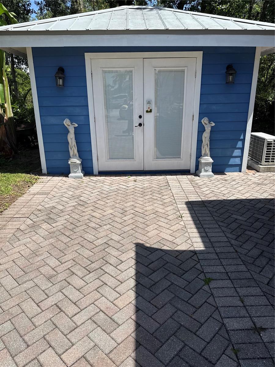 6837 Amanda Vista Cir photo 1