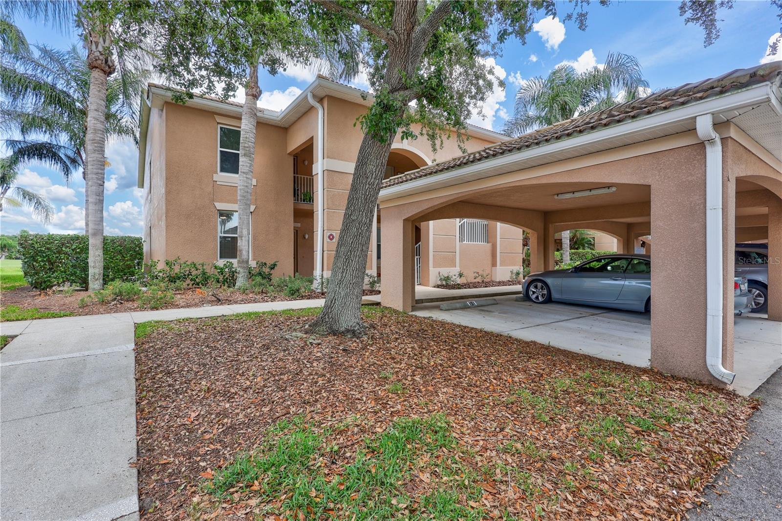 915 Fairwaycove Ln #101 photo 1