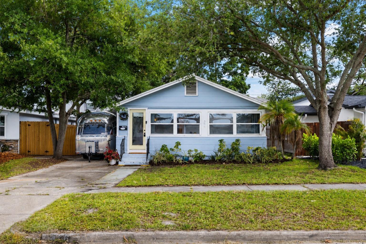 466 36th Ave N photo 1