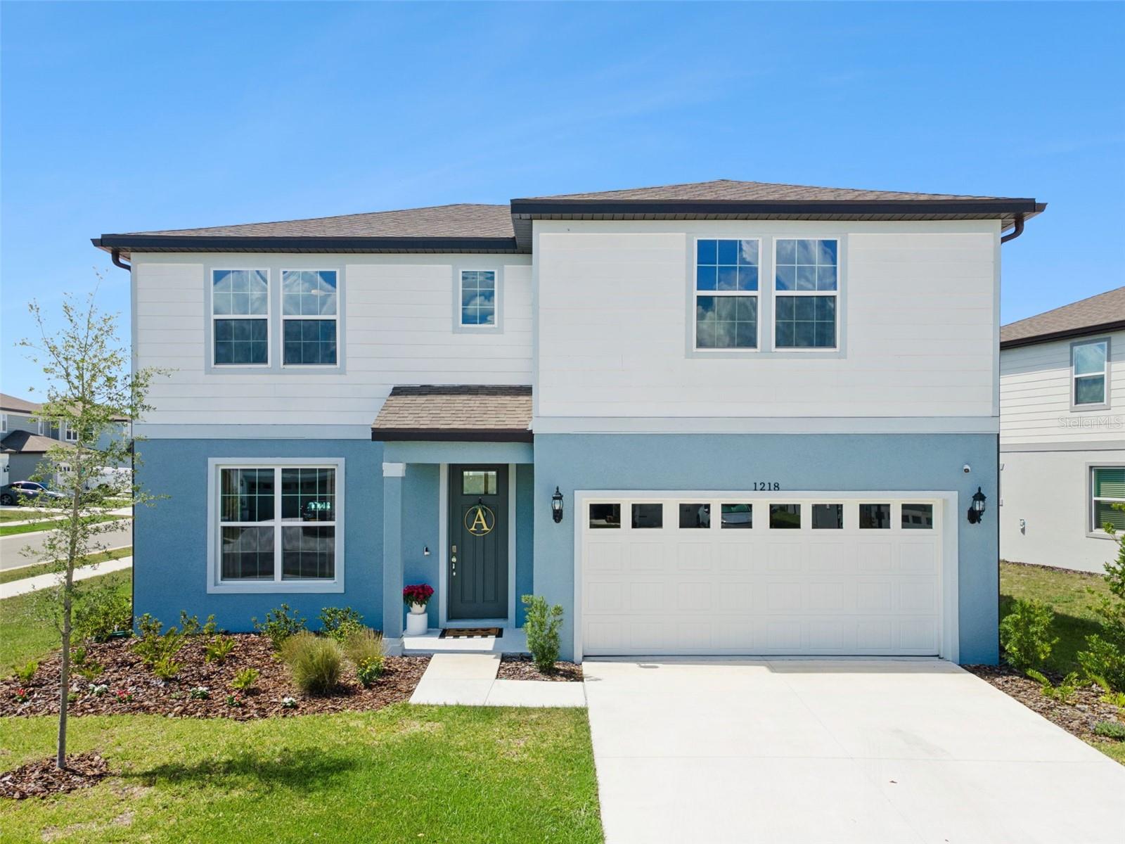 1218 Lakeridge Way photo 1