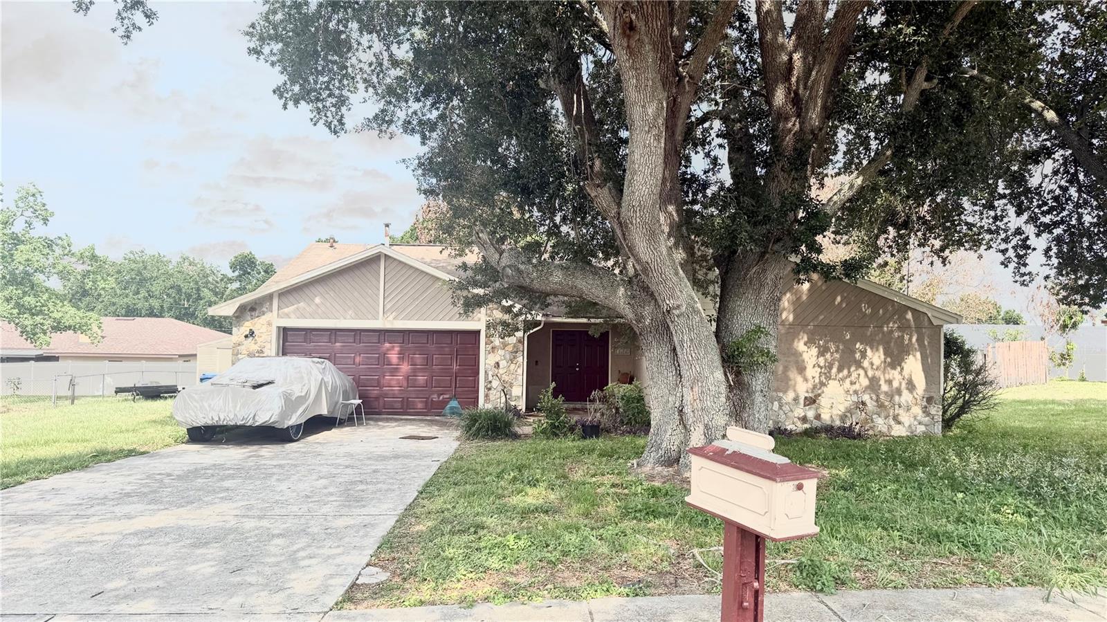 1406 Meadow Dr NE photo 1