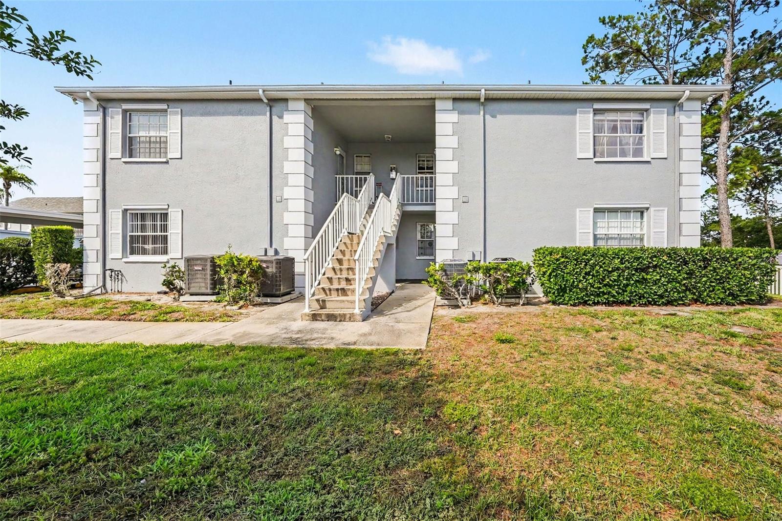 12049 Hoosier CT #203 photo 1