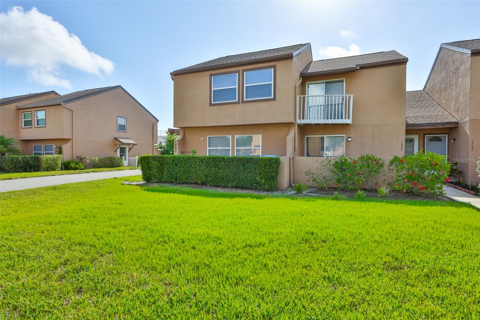 1865 Clearbrooke Dr