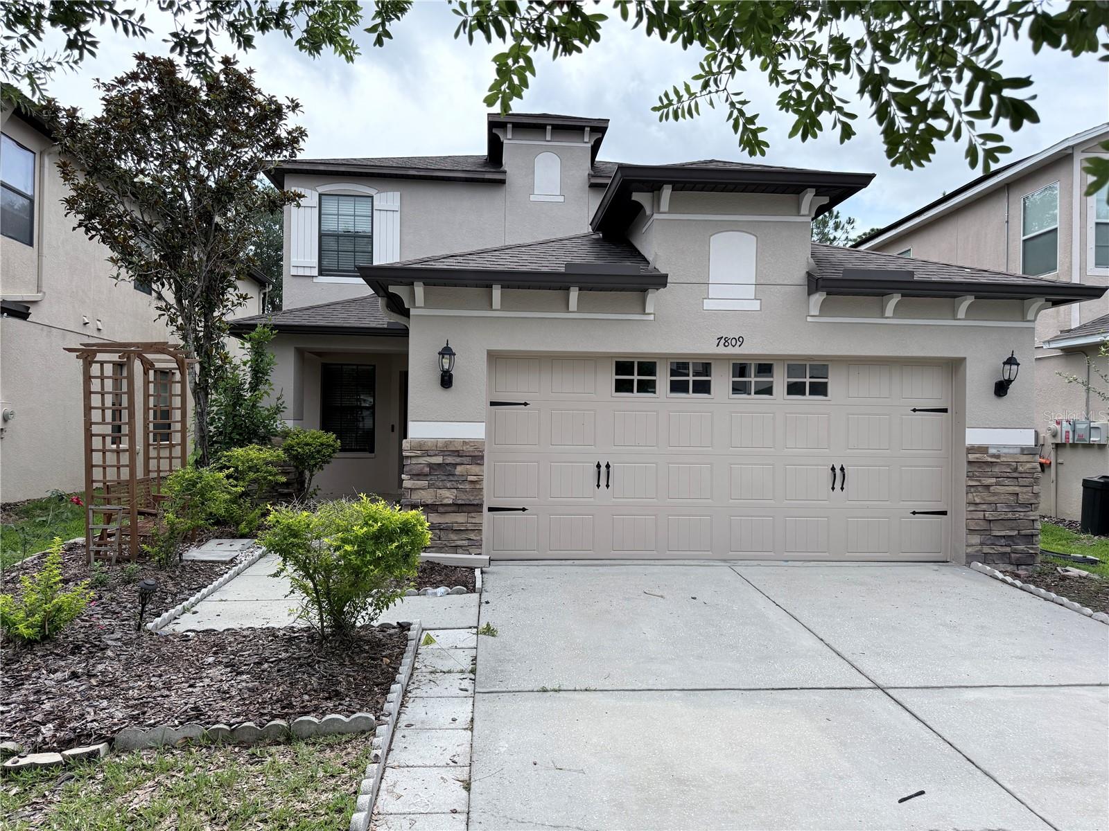 7809 Tuscany Woods Dr photo 1