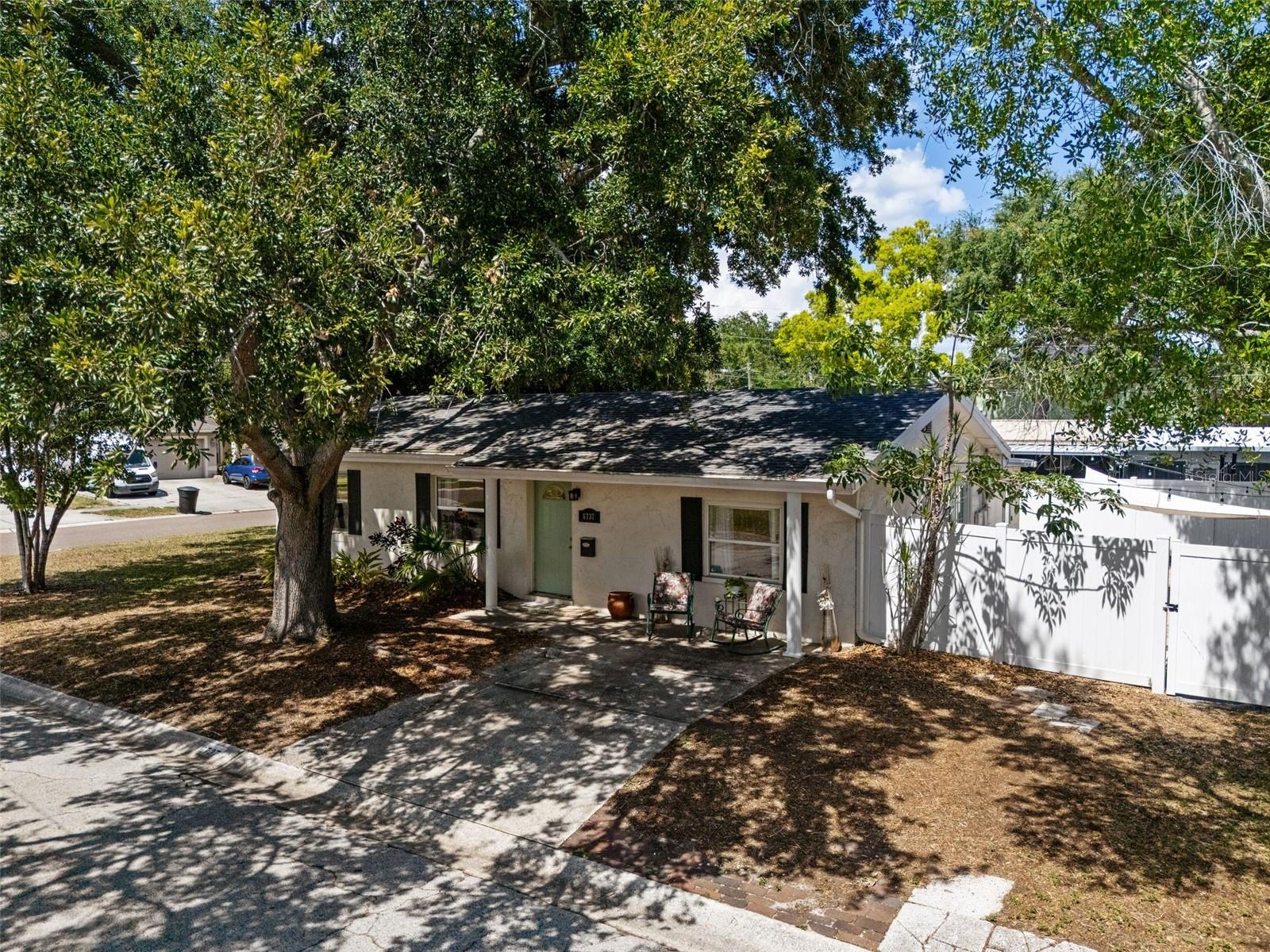 6737 Laurel St N photo 1