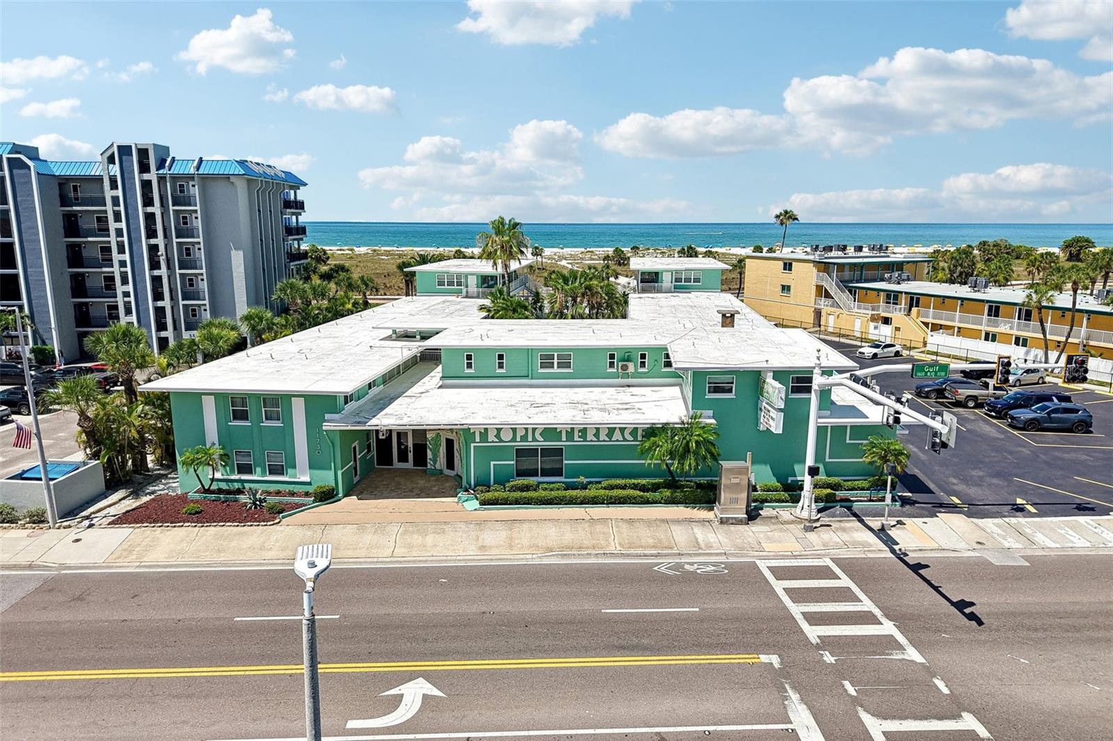 11730 Gulf Blvd #40 photo 1