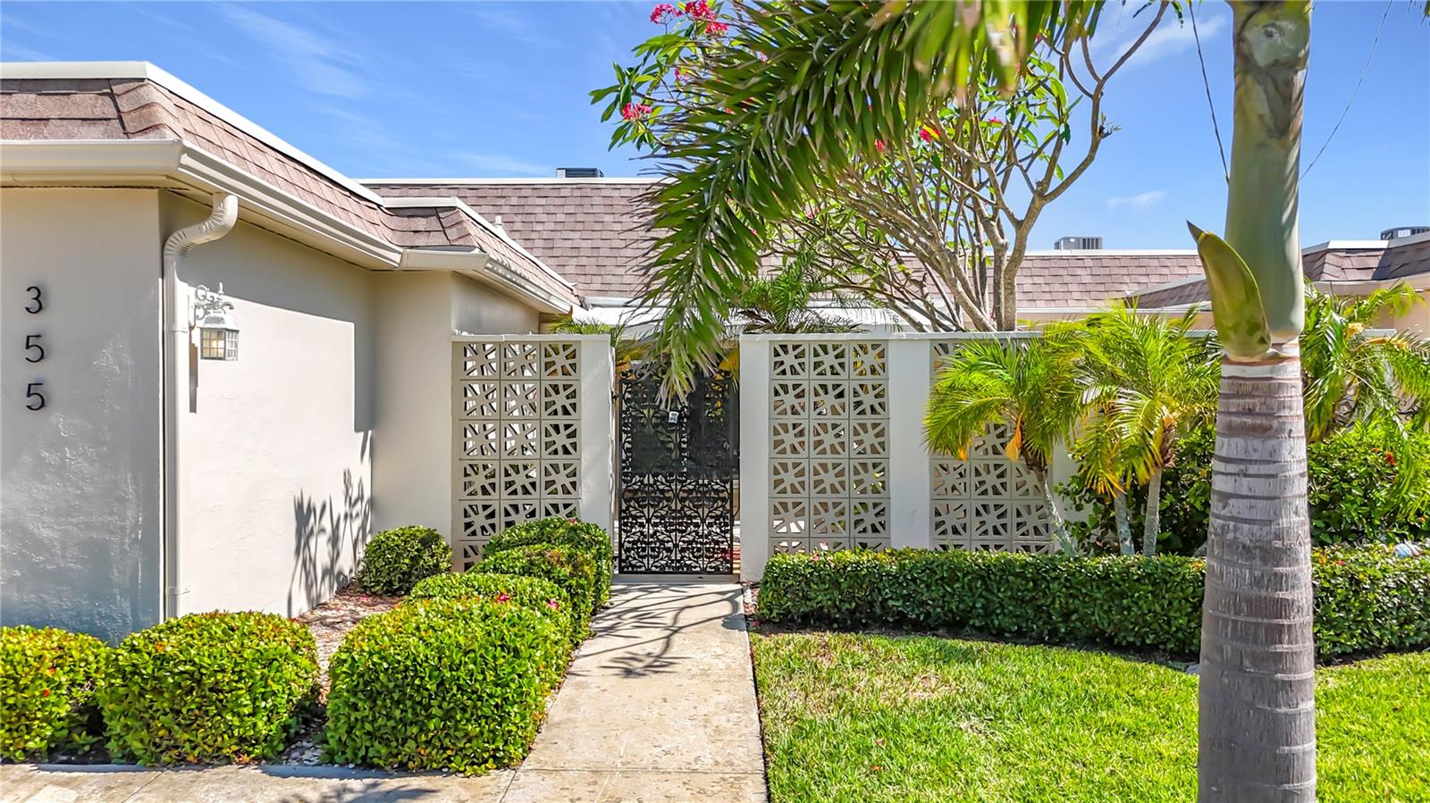 355 Boca Ciega Point Blvd #355
