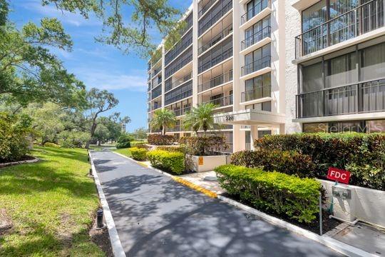 220 Belleview Blvd #203 photo 1