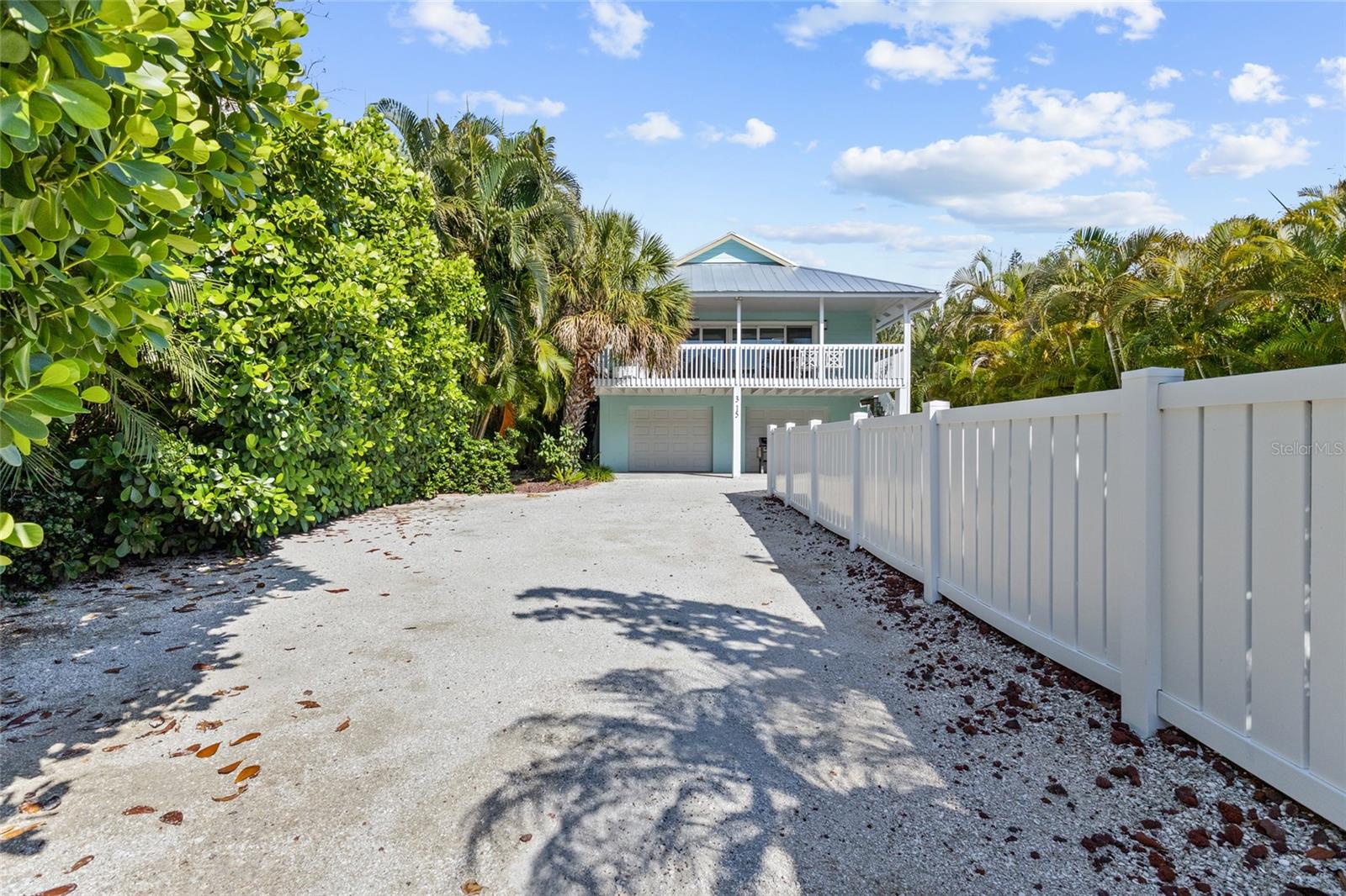 315 Spring Ave photo 1
