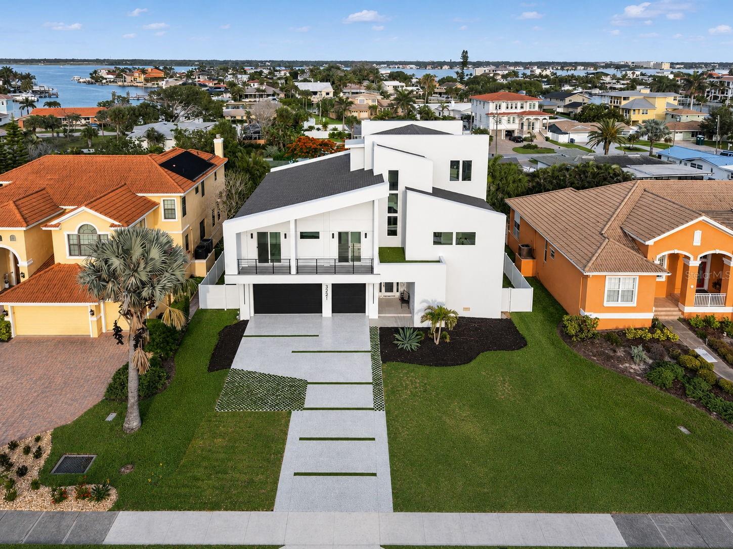 3221 Gulf Blvd