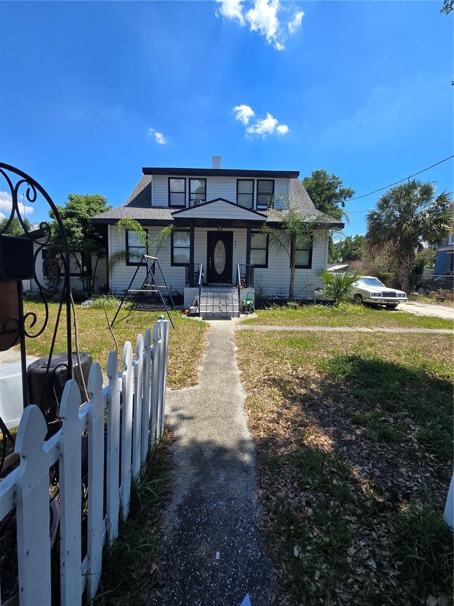 820 Avenue Z NW photo 1