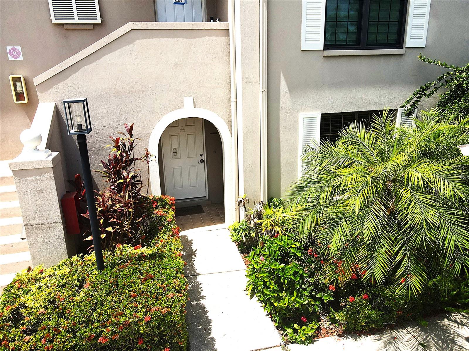 2480 Pelican CT #102R