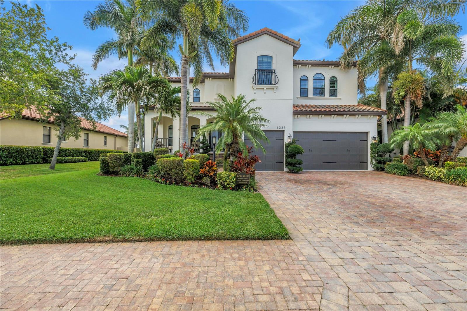 6237 Signature Pointe Ln photo 1