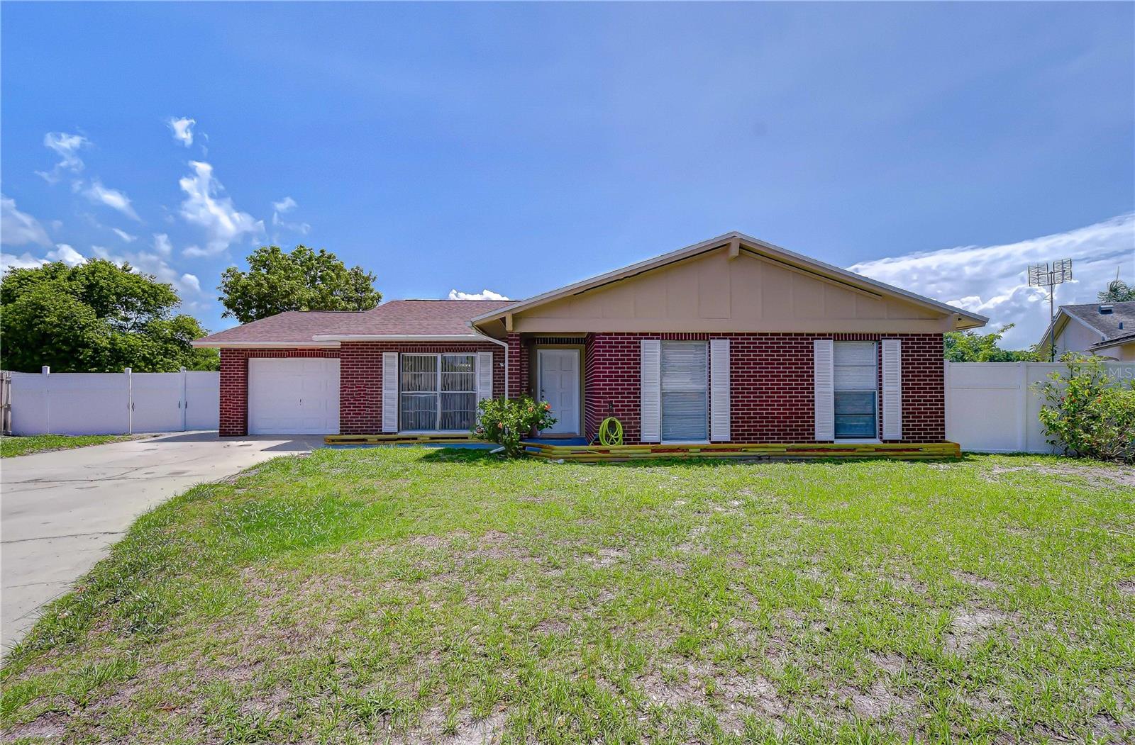 7214 Nia Ln photo 1
