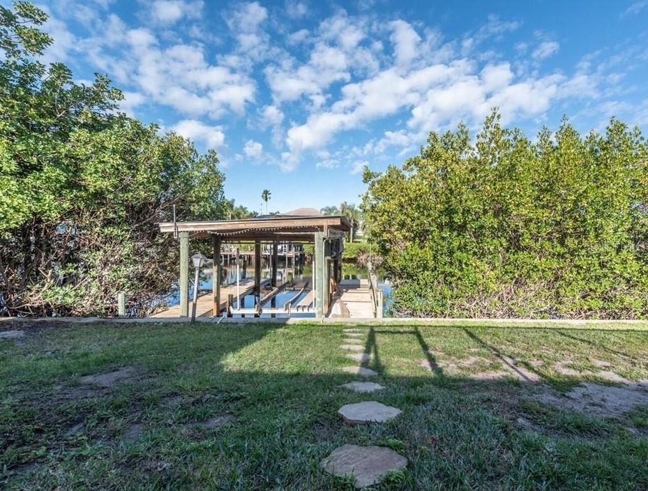 6508 Blackfin Way