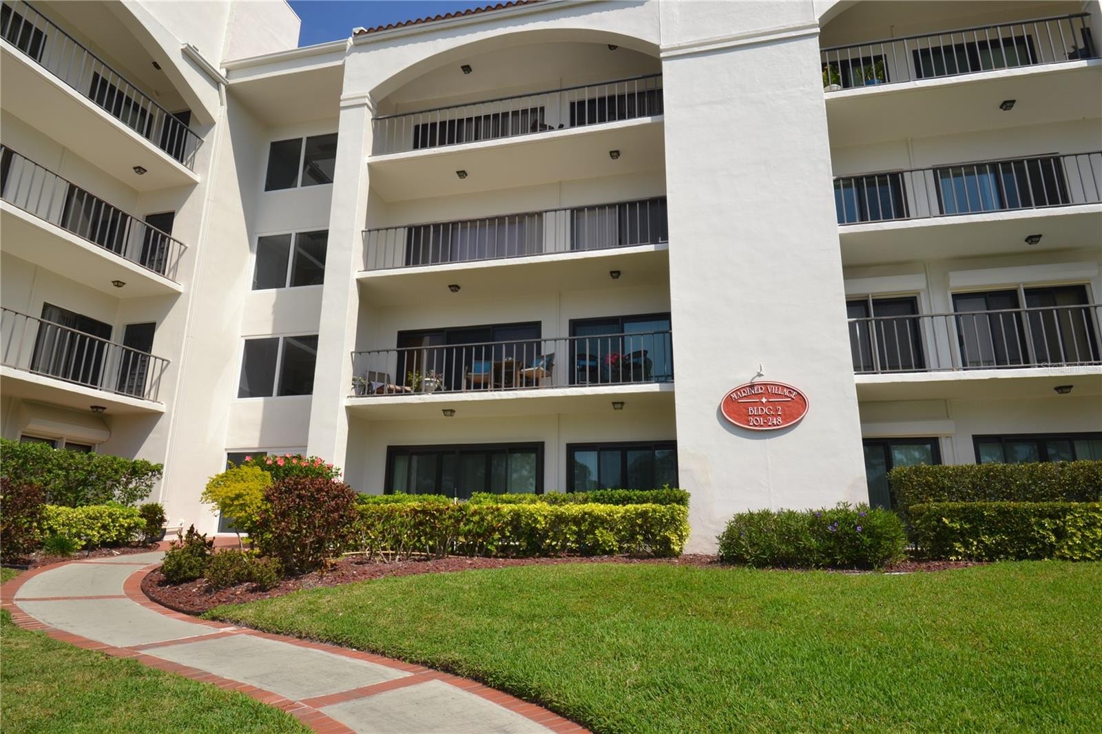 238 Mariner Dr