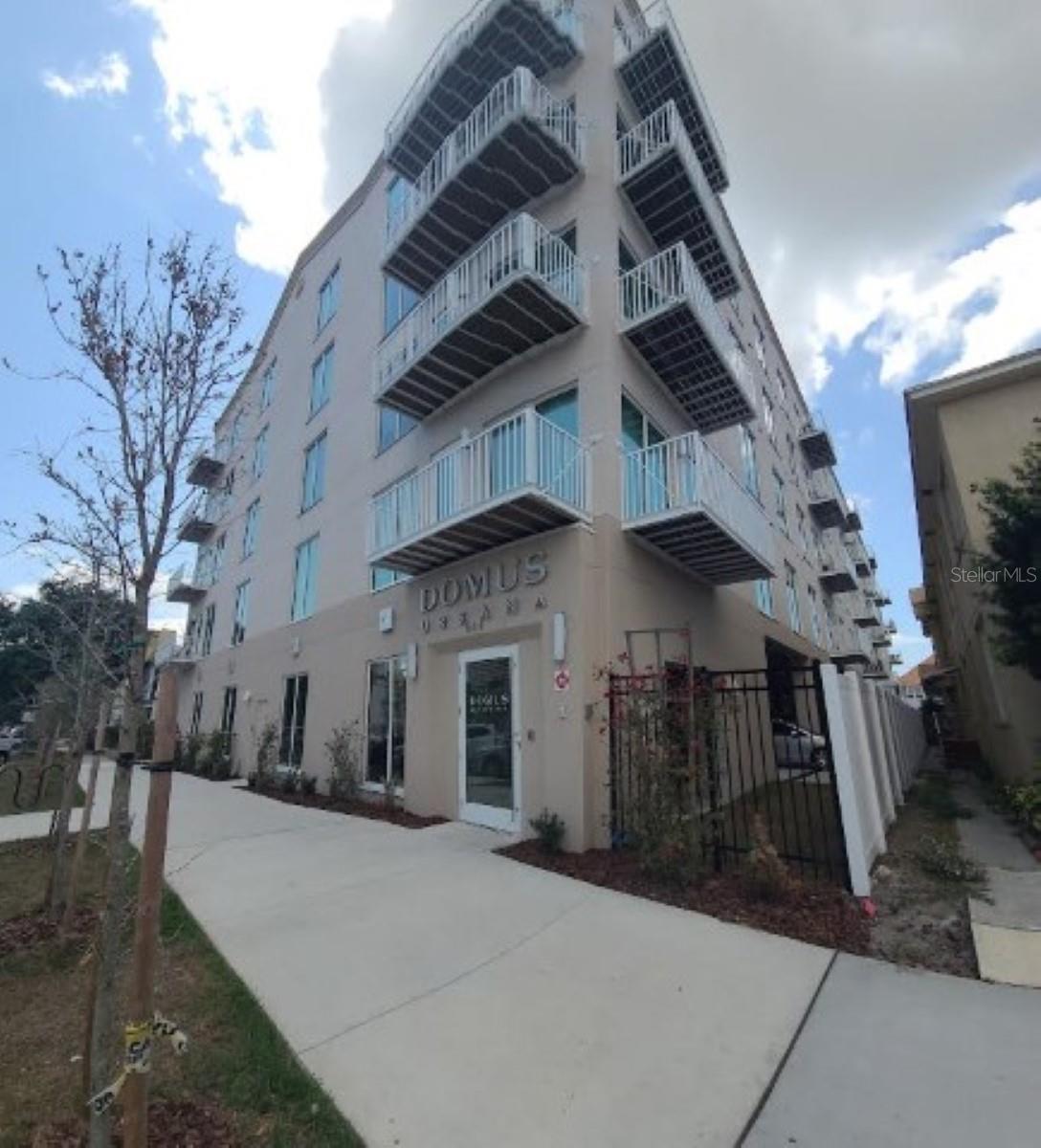 644 3rd Ave S #408