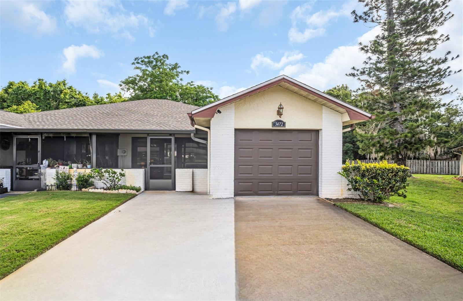 3472 MacLaren Dr photo 1