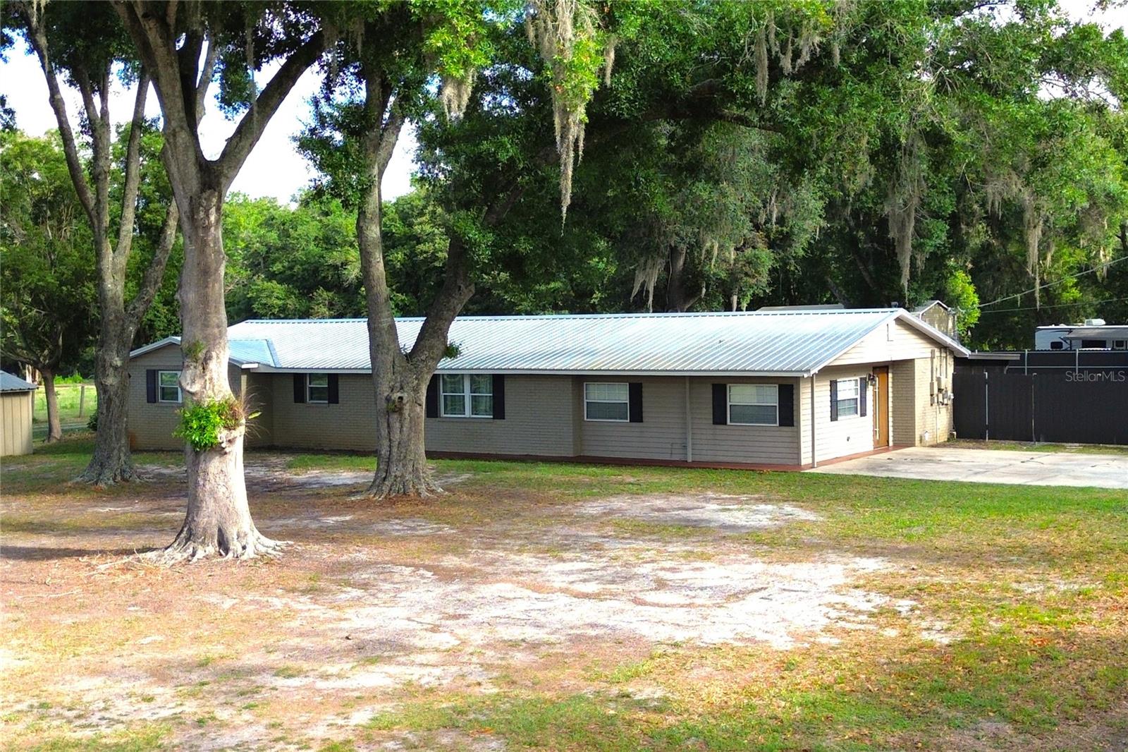 5009 Vaughn Rd