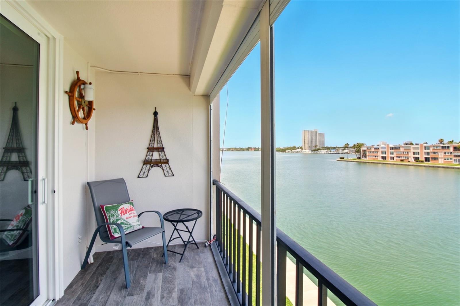 7625 Sun Island Dr S #304 photo 1