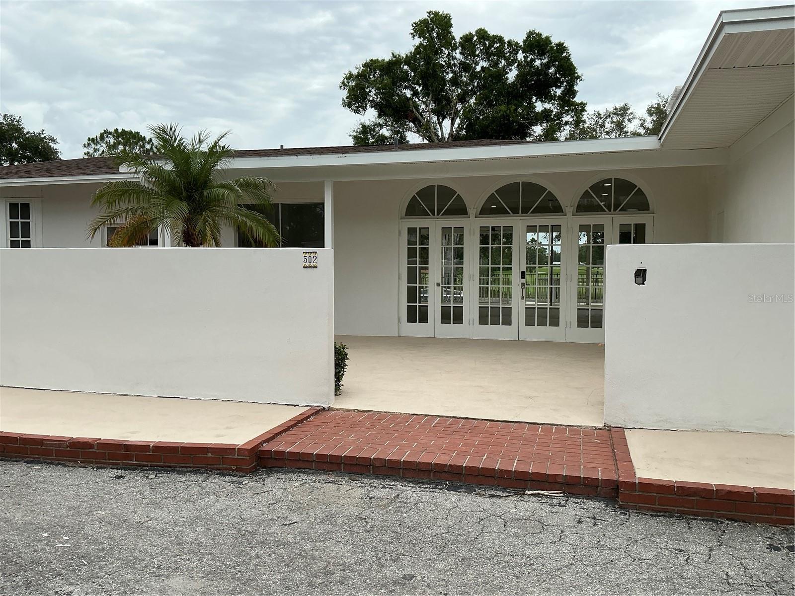 502 Magellan Dr photo 1