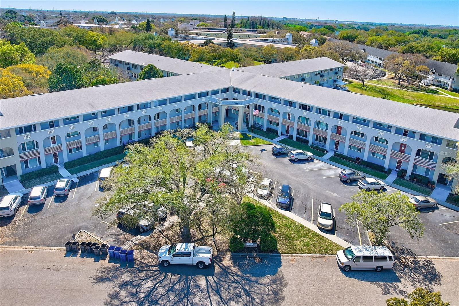 2229 Americus Blvd W #25