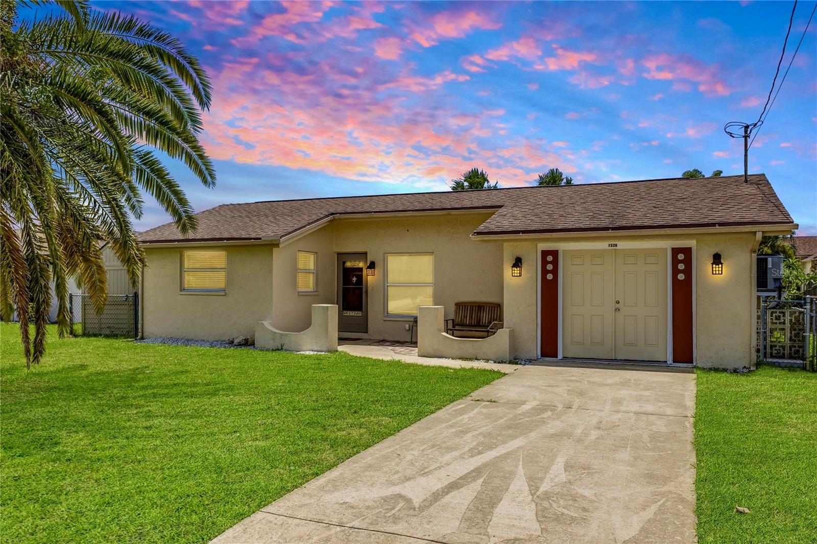 7328 Mako Dr photo 1